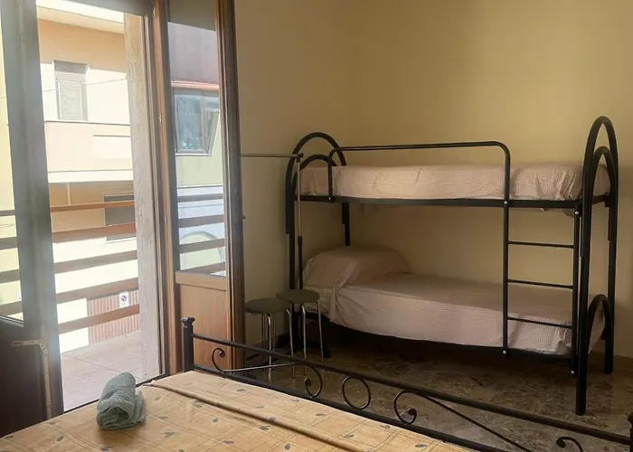 Daire Bilocale Via Filomarini Vicino Corso Roma *